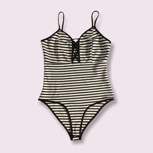 Charlotte Russe Black & White Striped Snap Bodysuit